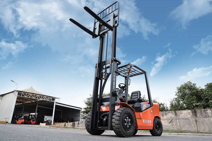 cpd锂电平衡重式叉车 - 诺力叉车